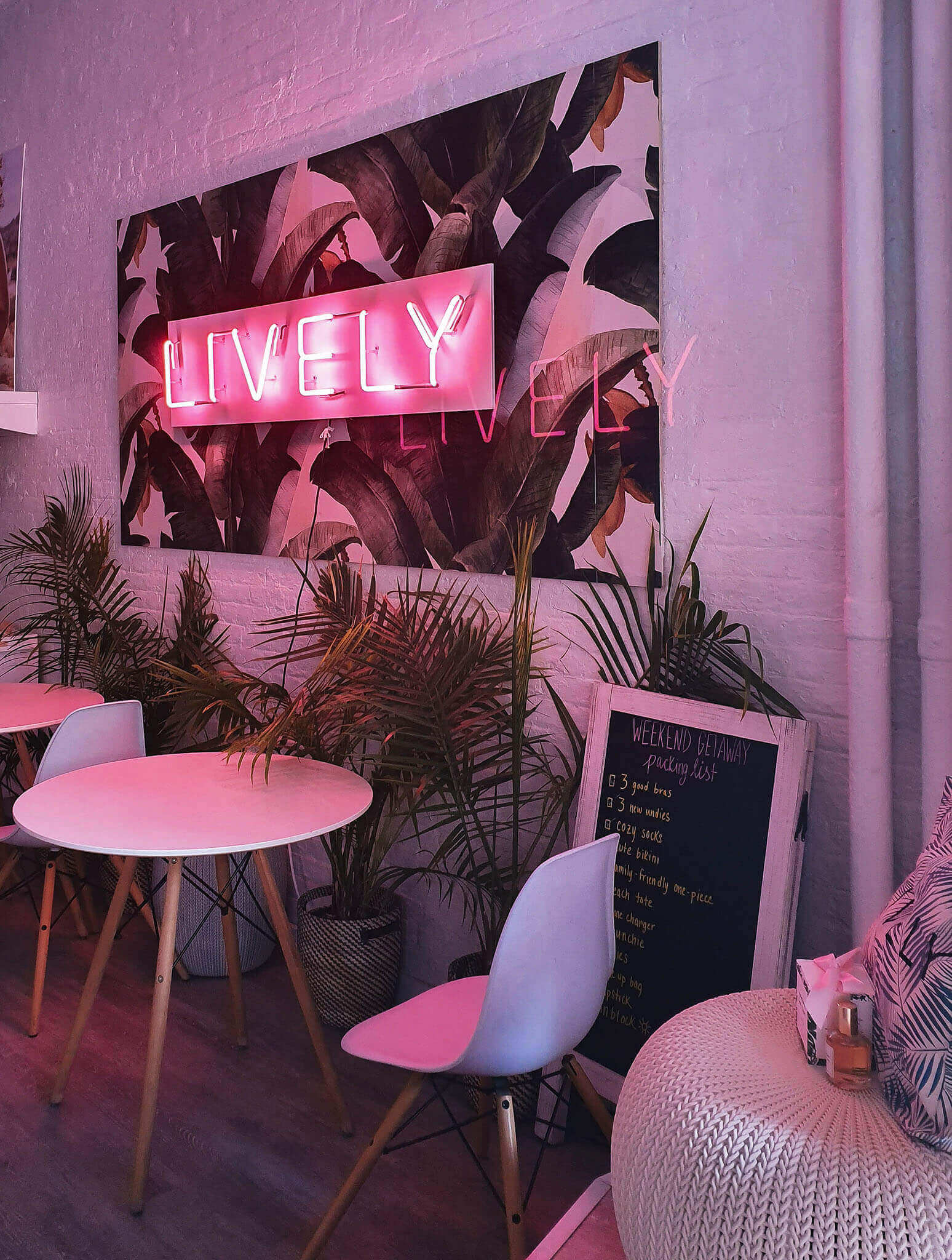 Tavolo tondo da interno Ø80 cm struttura in legno ed acciaio con piano i