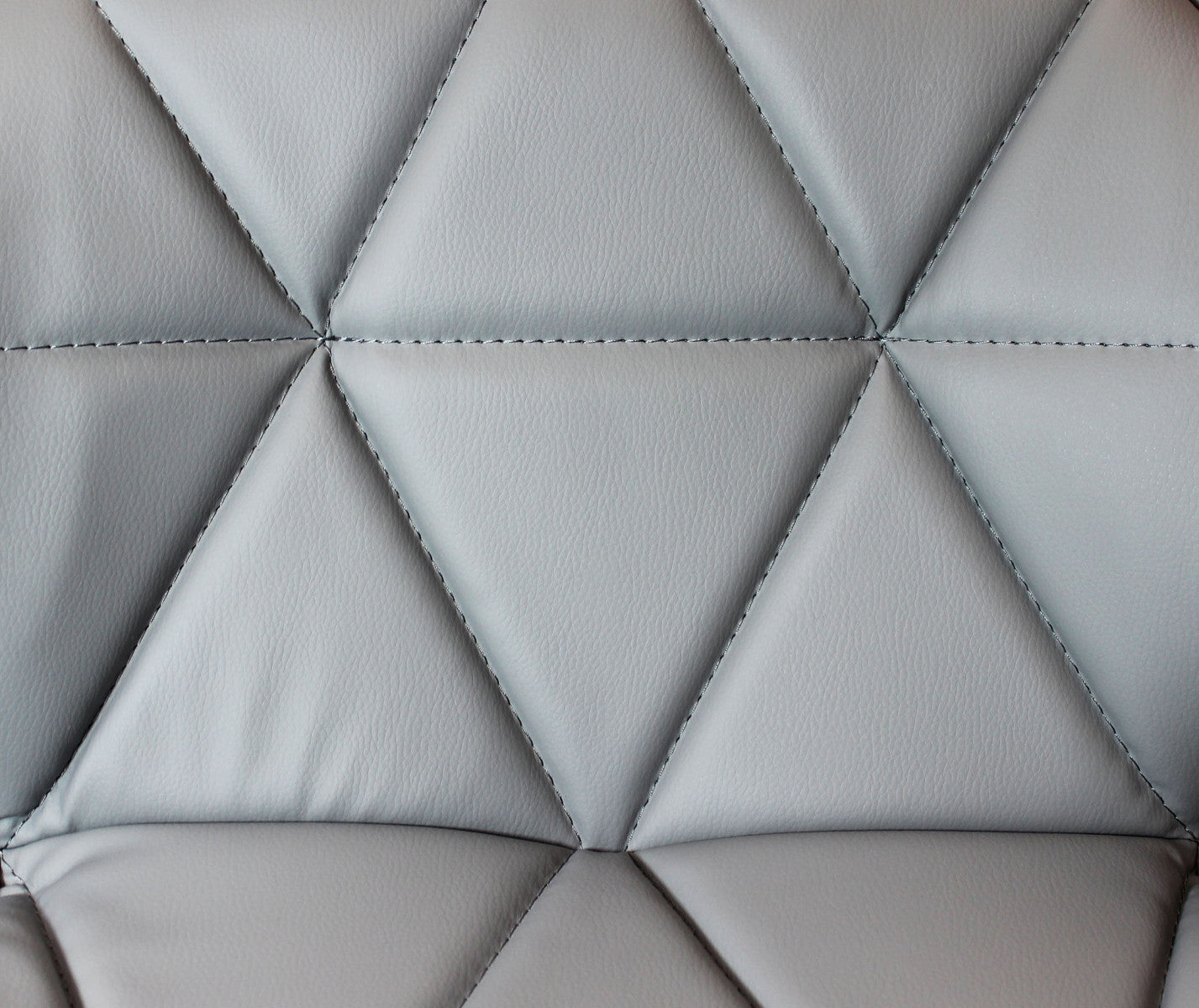 Sgabello in metallo girevole e regolabile con seduta in ecopelle PRAGA