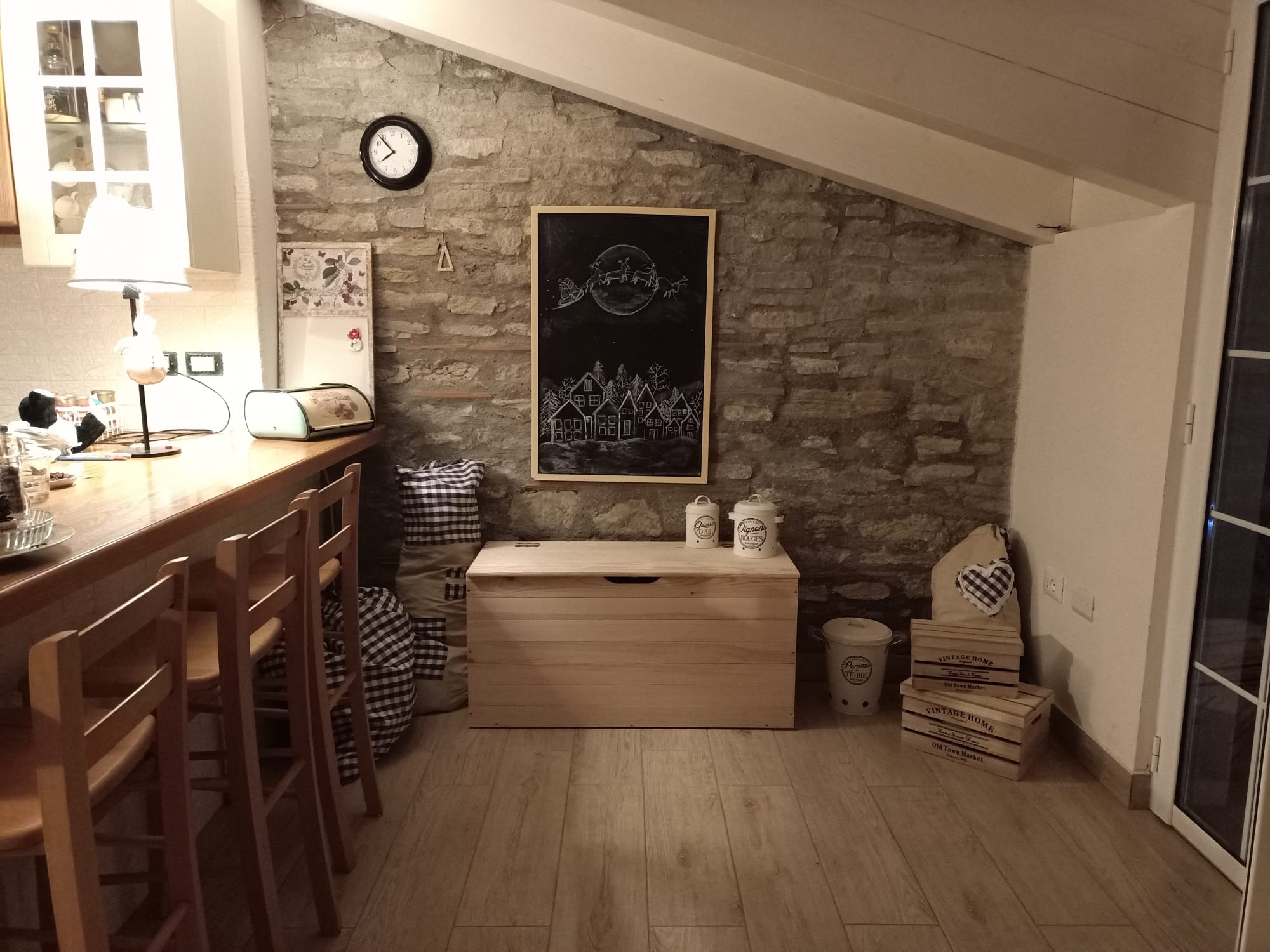 Baule cassapanca in legno massello