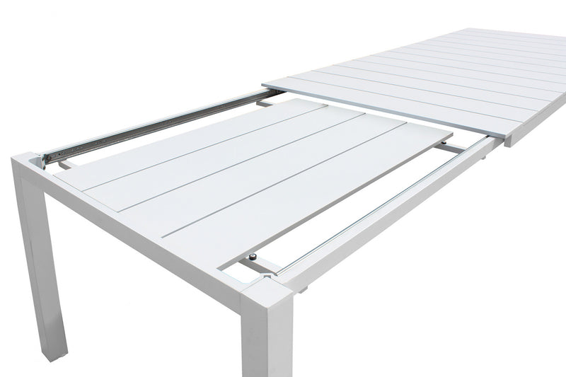 Tavolo da esterno allungabile 149/215 cm in alluminio con piedi regolabili e piano a doghe TEODOSIO