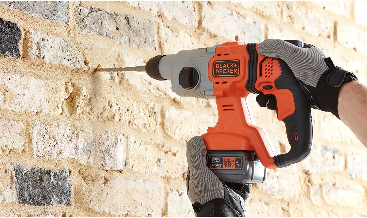 Trapano Martello Tassellatore 18V 4 Ah SDS con valigetta ed accessori BCD900M1K-QW Black+Decker