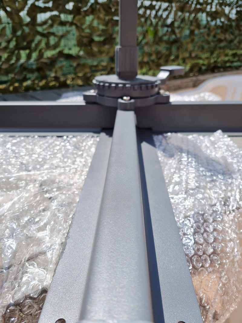 Ombrellone a braccio laterale 300 cm inclinabile struttura in alluminio Prestige Beige