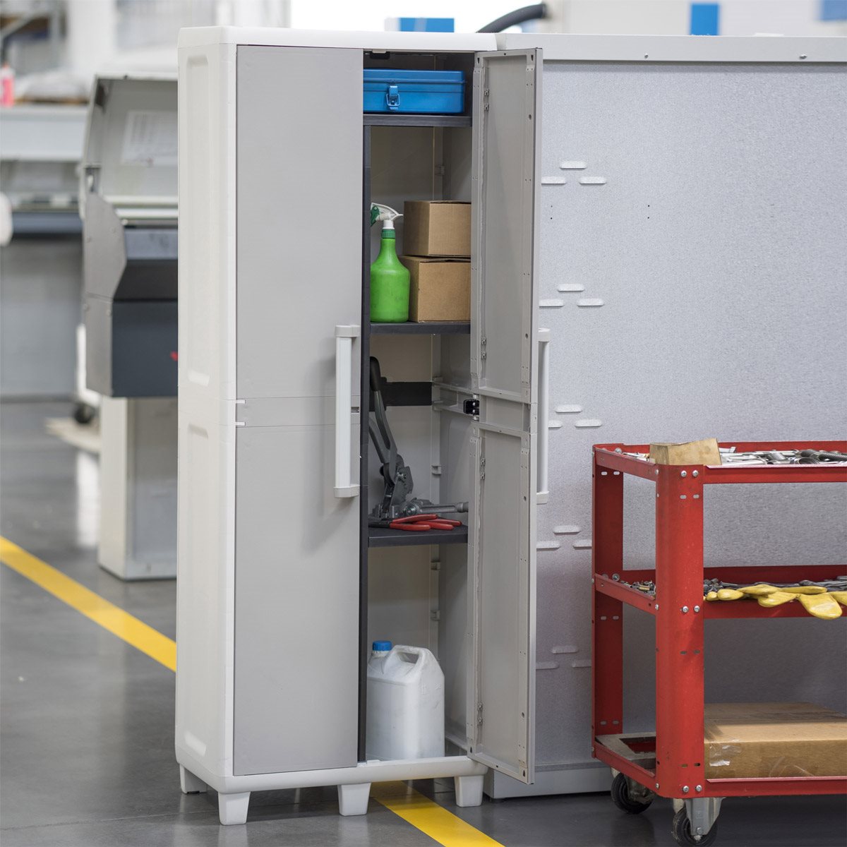 Armadio Tuttopiani in resina grigio chiaro tortora Urban S Toomax