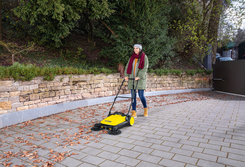 Spazzatrice manuale a spinta KARCHER S4 TWIN