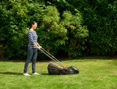 Tosaerba Rasaerba 1000w con OMAGGIO tagliabordi 250w elettrico Black+Decker BEMW351GL2